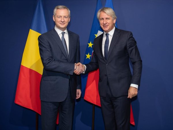 Victor Ponta, candidat la Președinția României: Reformă RCA pe persoană, aplaudată de Eugen Teodorovici